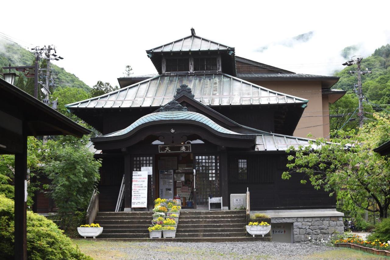 ホテル 風景館 高山村 エクステリア 写真